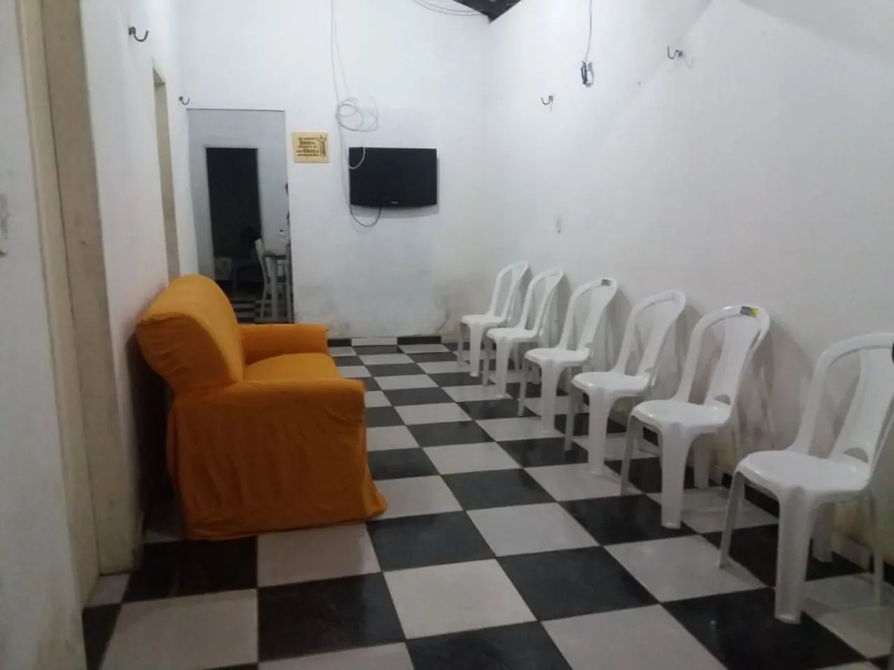 ALUGA-SE  ESTA  CASA  POR  TEMPORADA  E  FINAIS  DE  SEMANA - Foto 6