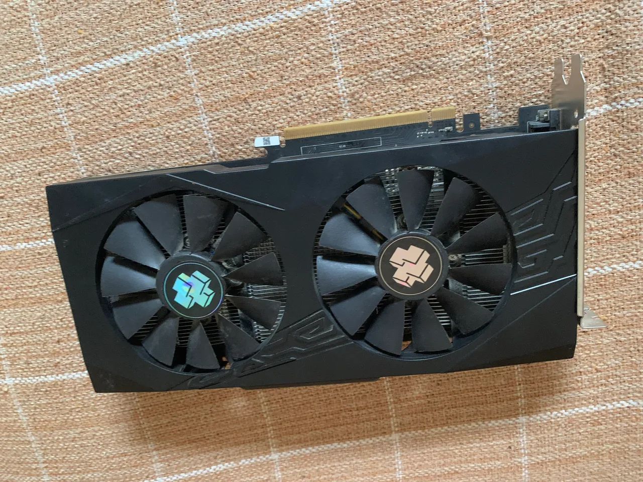 RX 580 8GB | FUNCIONANDO NORMAL | DM PRA MAIS - Foto 3