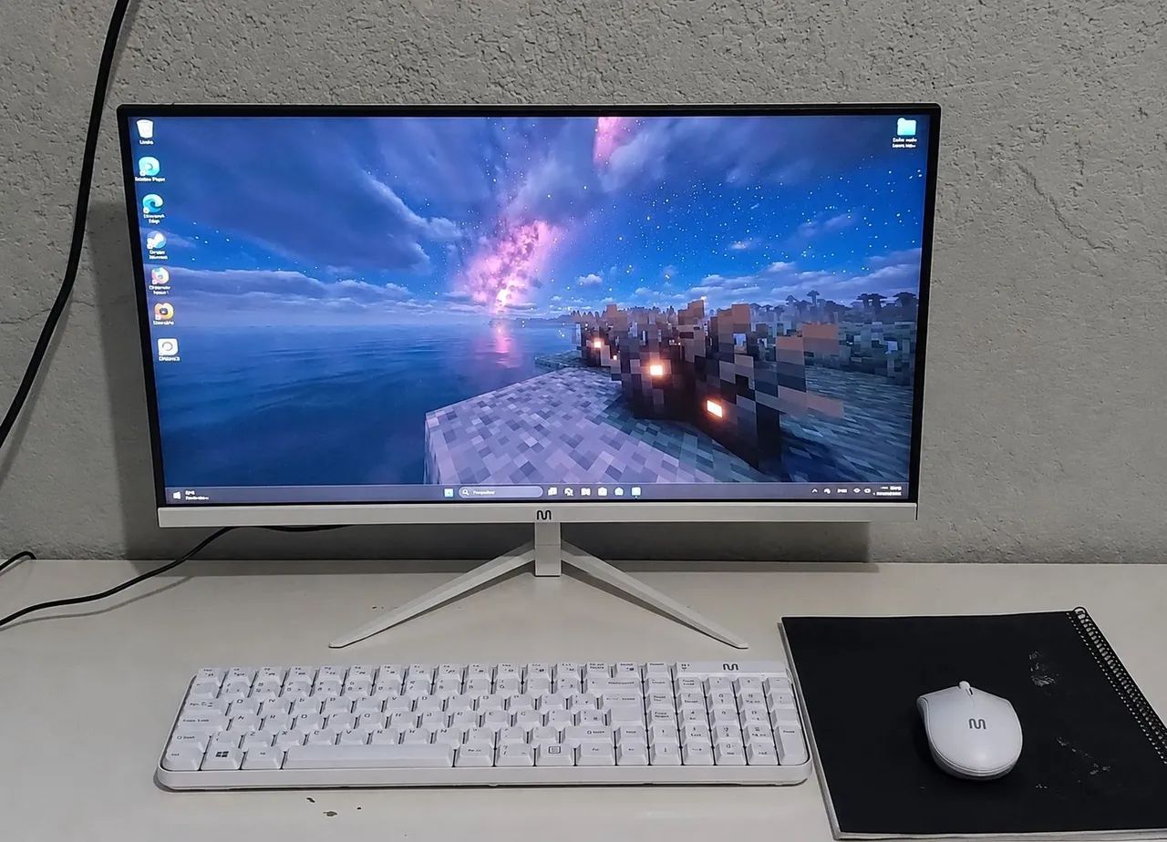 ? Computador All-in-One + Teclado, Mouse.