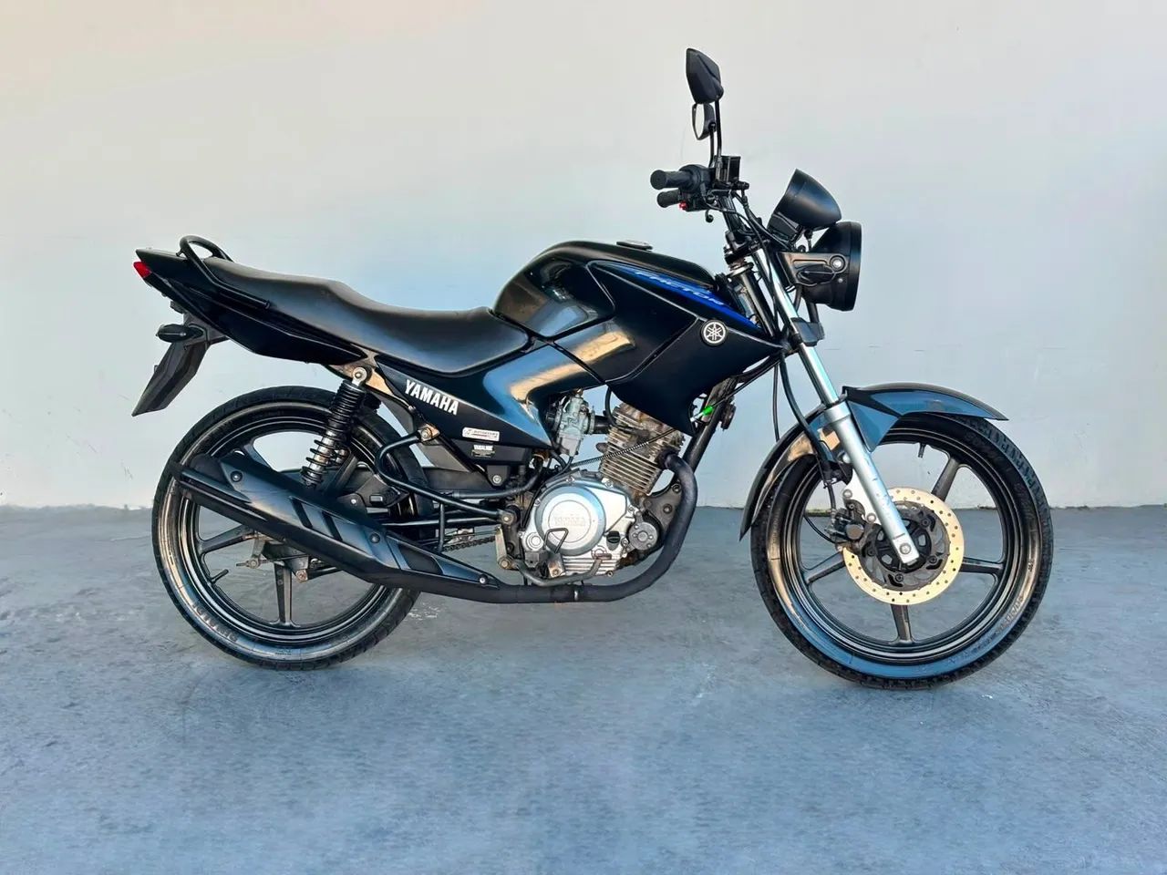 YBR FACTOR 125 /  ED PRETA 2015/2016 - Foto 3