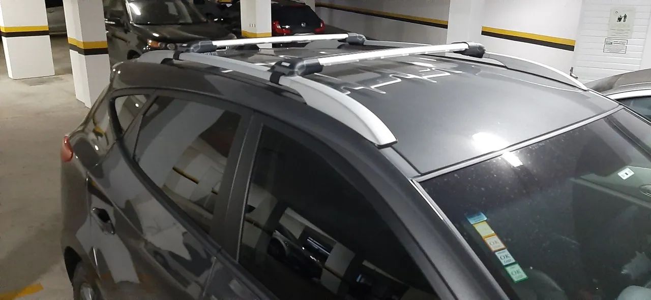 Vendo rack de teto Thule Wingbar Edge modelo 9582