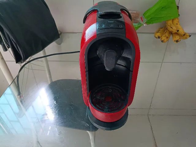 Cafeteira Nespresso S24 Mimo COM DEFEITO