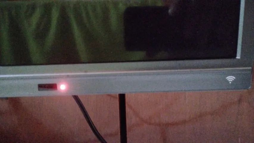 TELEVISÃO PHILCO SMART 55 POLEGADAS ( FAVOR LER O AN ÚNCIO ) - Foto 4
