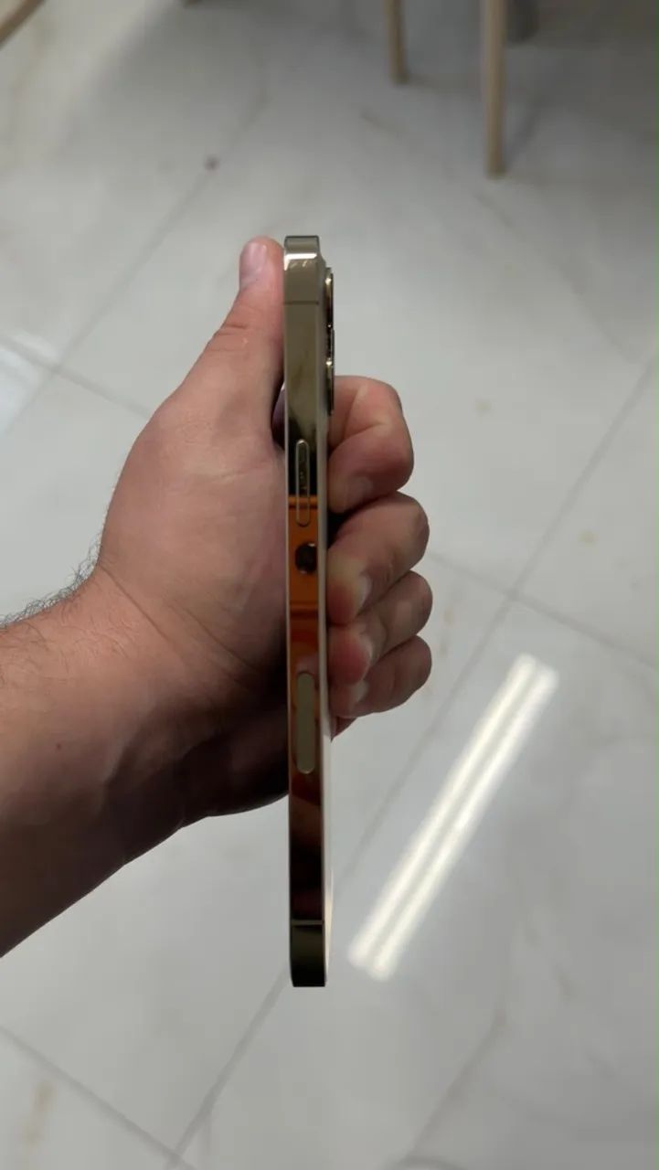Iphone 12 pro max  - Foto 2