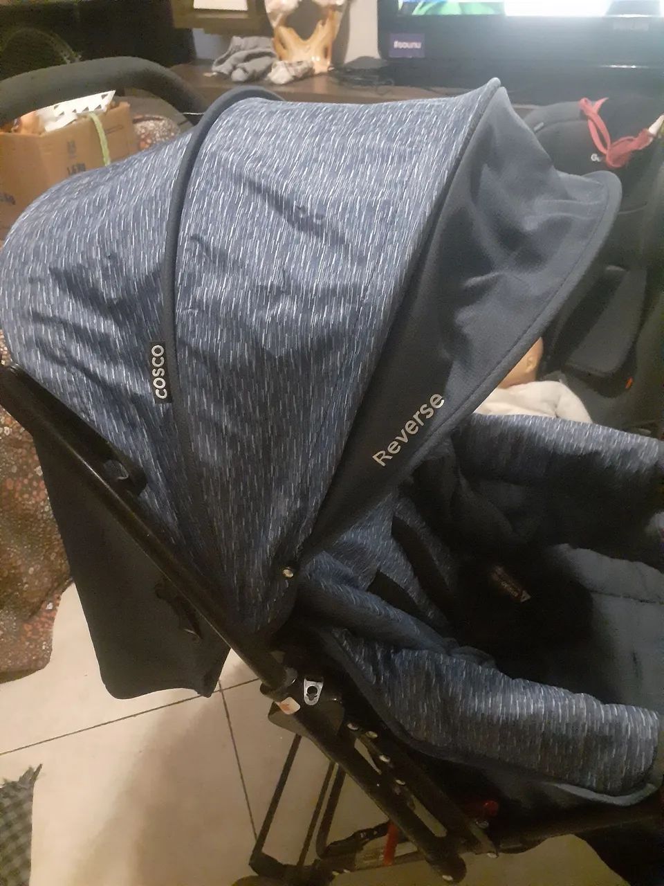 Carrinho de bebê semi novo  - Foto 5