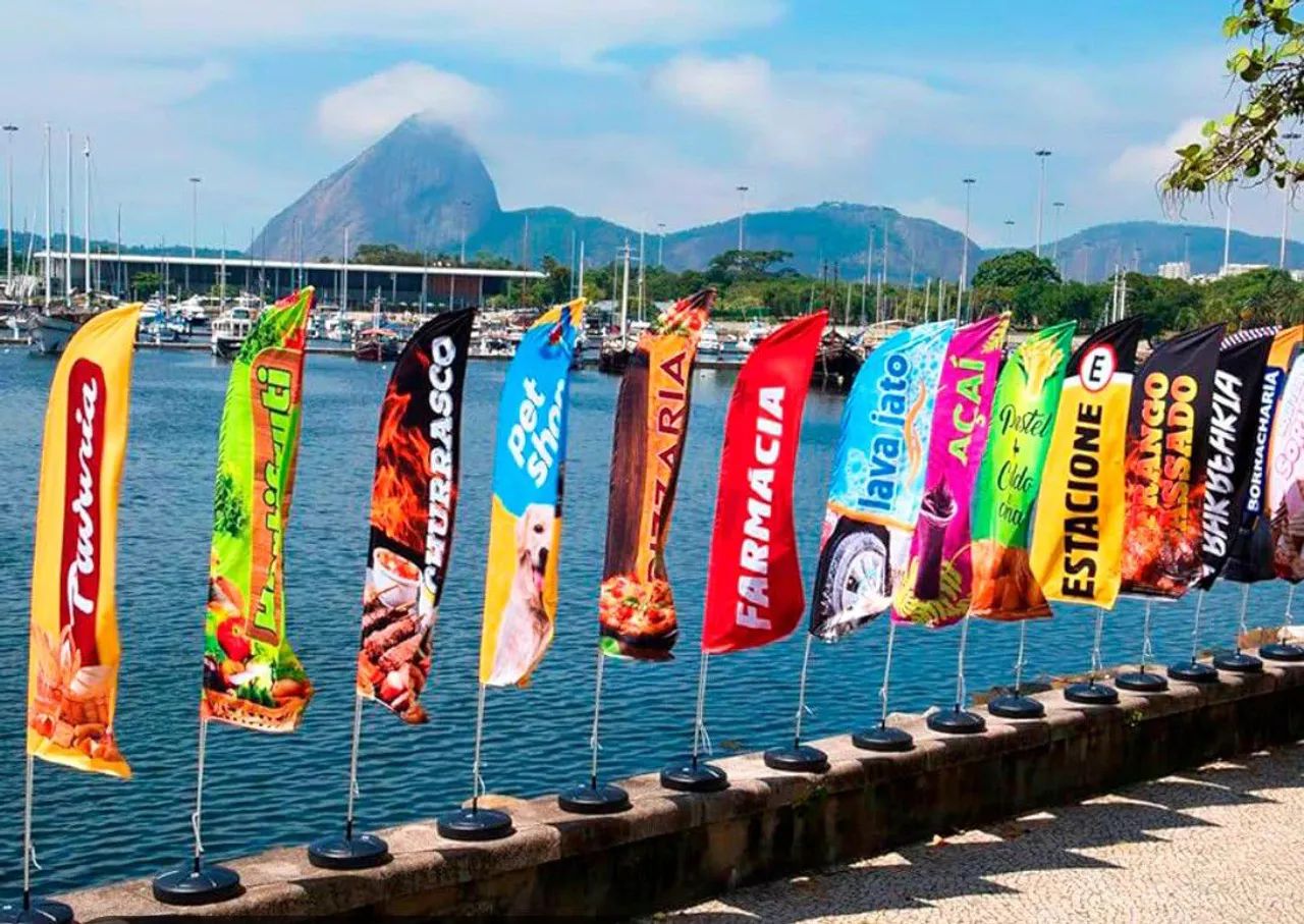 Wind banners 