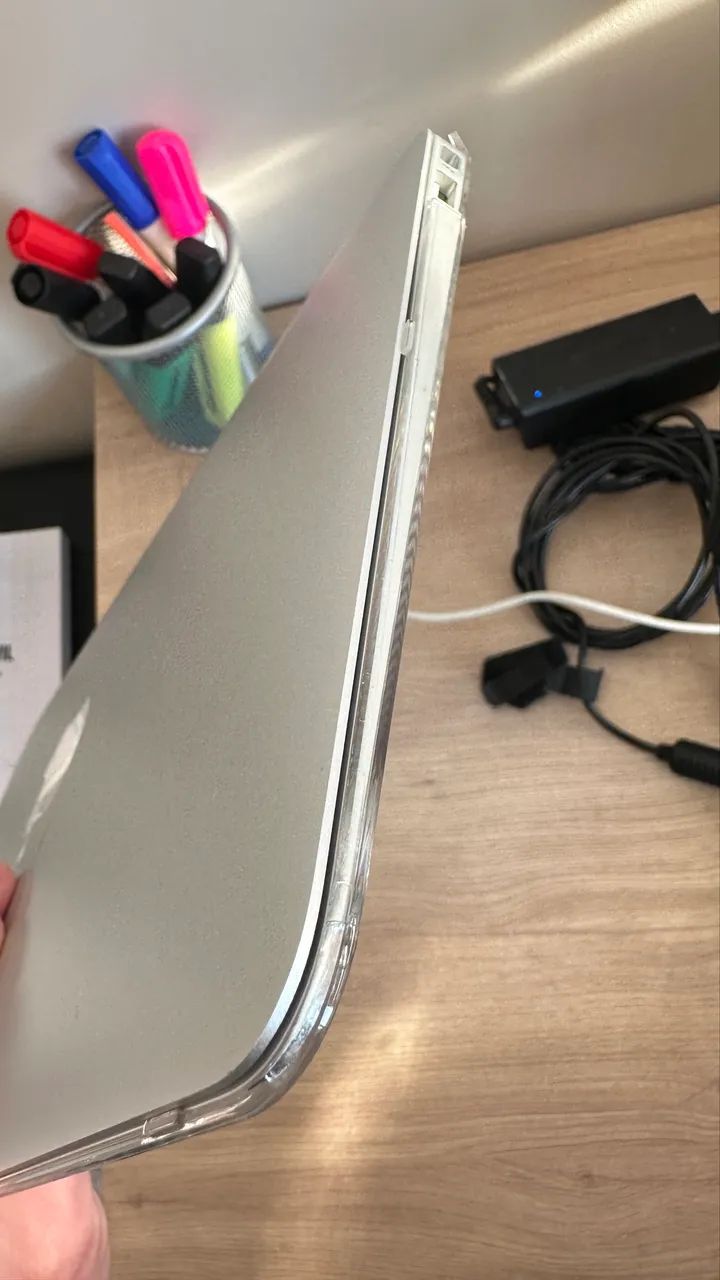 MacBook Air 11 polegadas - Foto 3