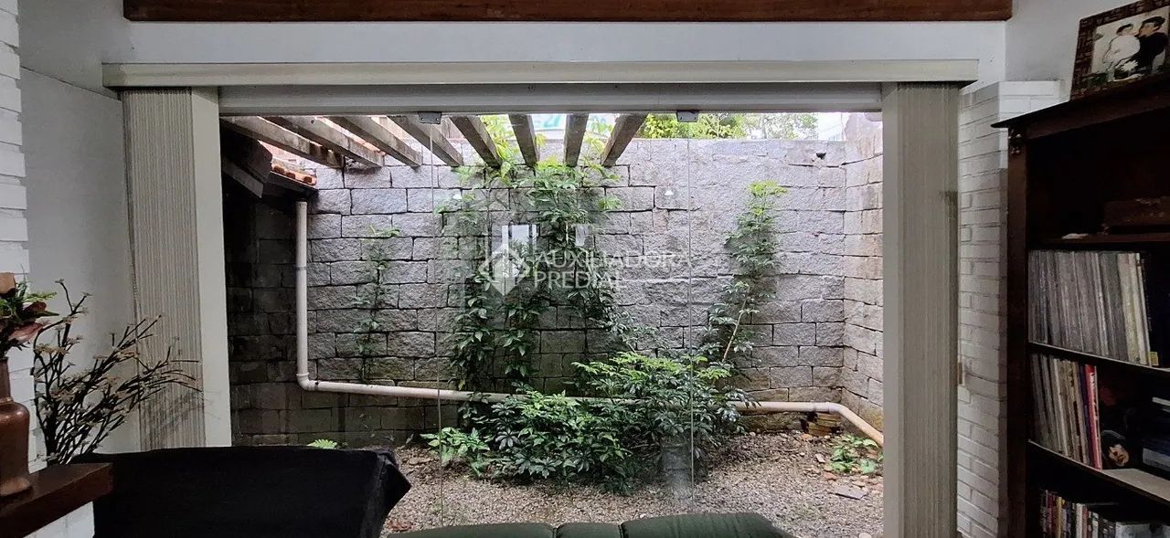 Casa com jardim na Carvoeira, próximo a UFSC - Foto 2
