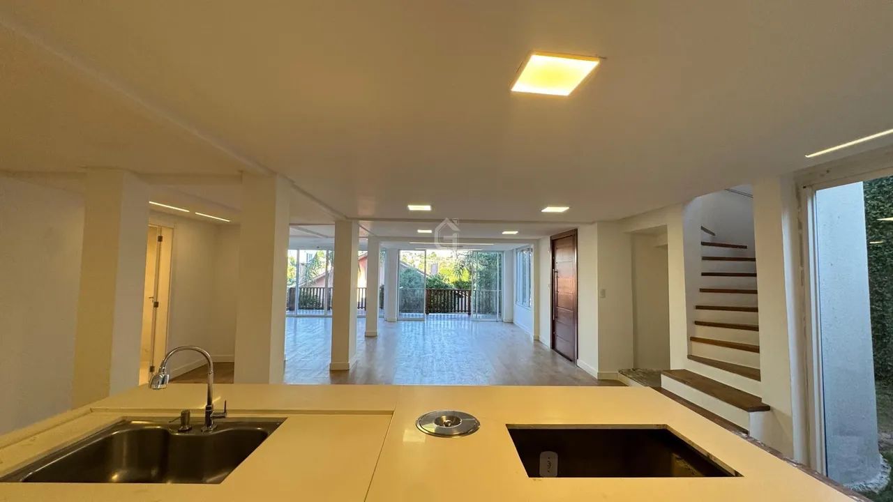 Casa Semimobiliada com Suíte no Universitário Chapecó - Foto 4