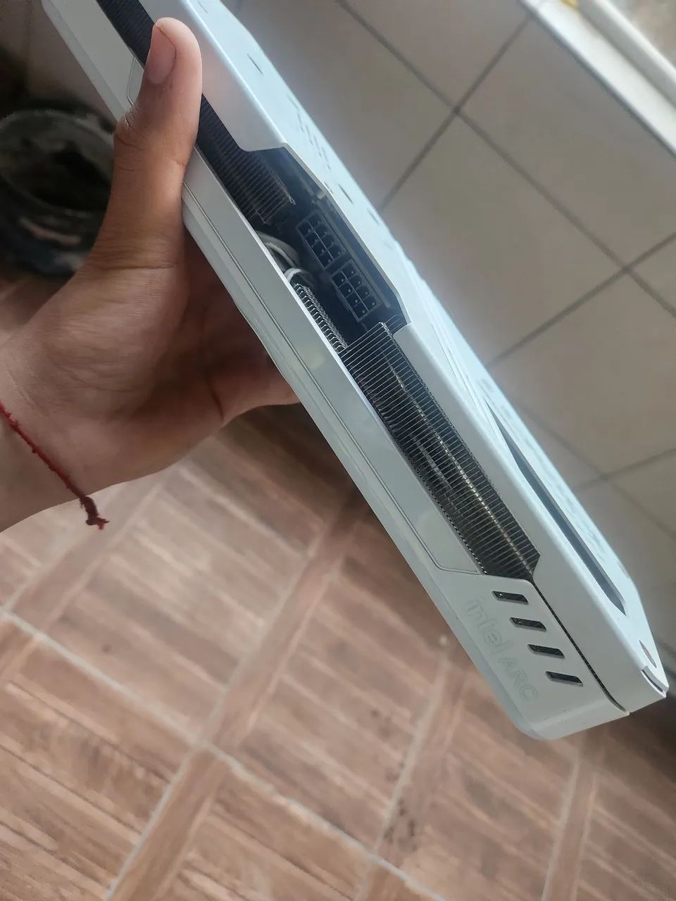 VENDO Intel Arc b580 12 vram. - Foto 3