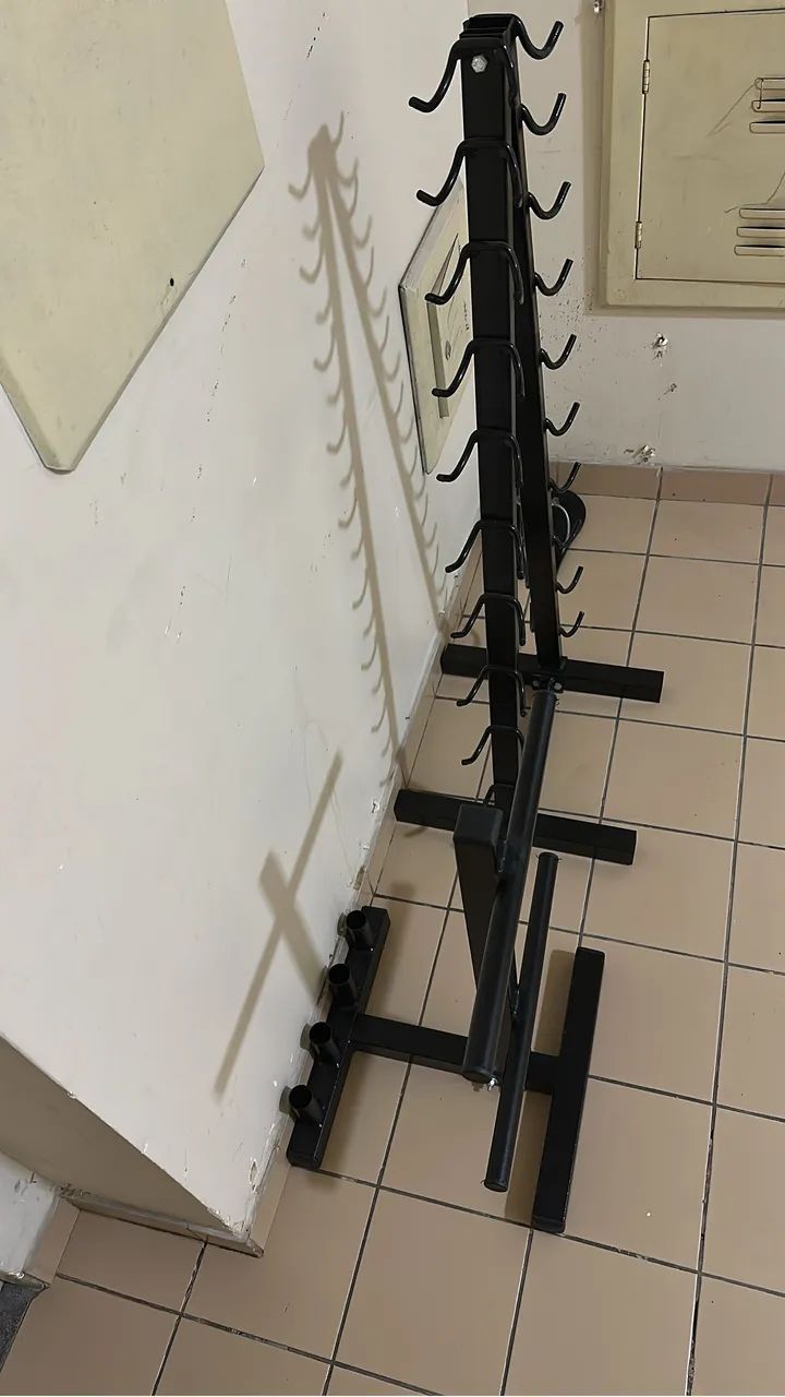 2 suportes de anilhas/barras e halteres  - Foto 2