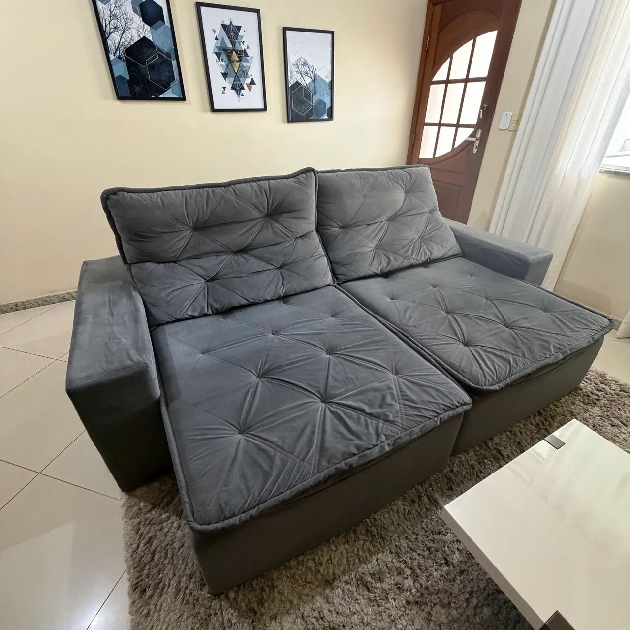 Sofá Retrátil Suede Cinza 2,5m  - Foto 3