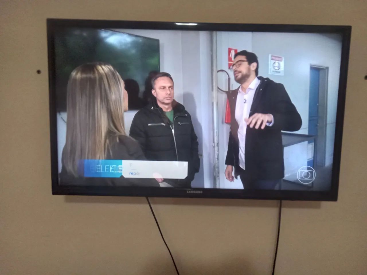 Vendo televisão samsung - Foto 3