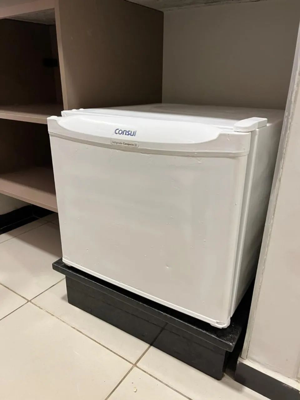 Frigobar Consul 50 Litros Usado + Base Granito
