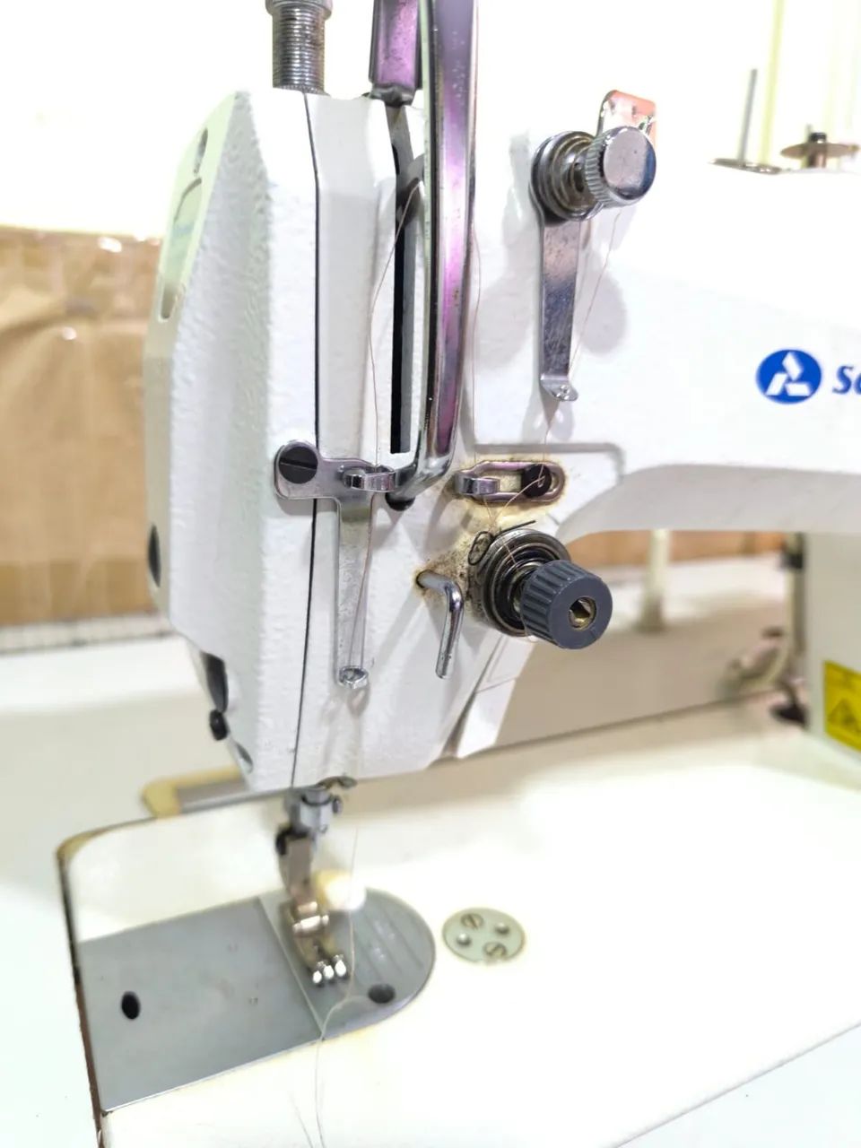 MAQI Q2 Straight-Stitch Sewing Machine