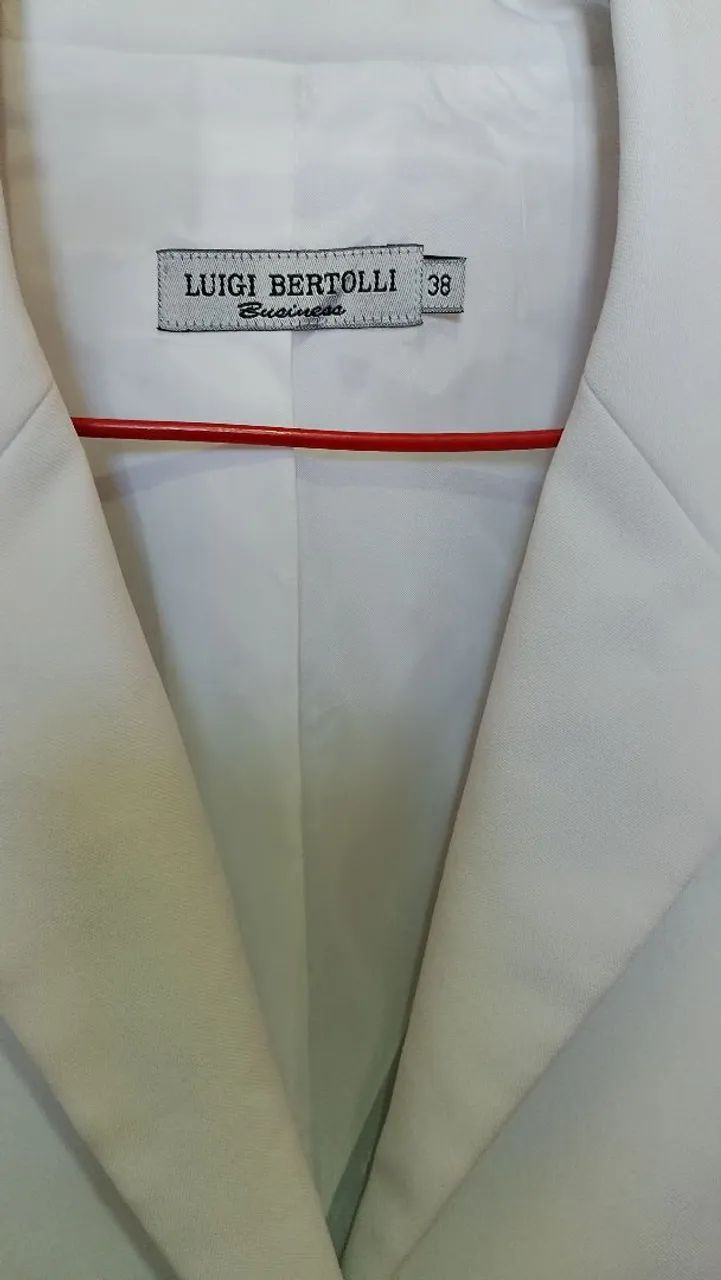 Vende-se Blazer feminino - Foto 2