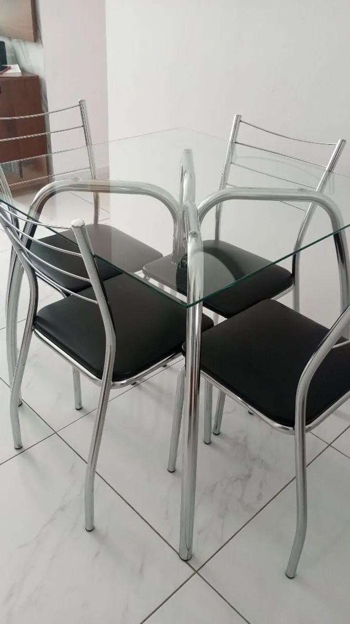 Mesa 4 cadeiras  - Foto 4