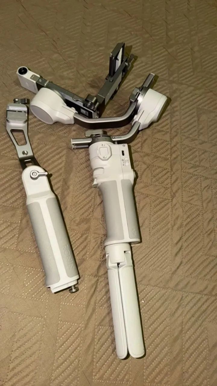 DJI RS 4 Mini Combo