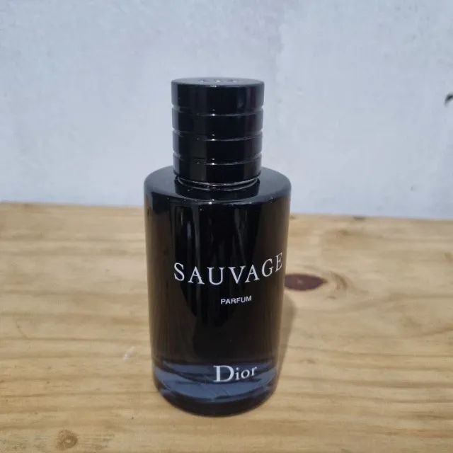 トリニティ Dior Sauvage Parfum 100ml 箱無し Dior Sauvage Parfum 100ml - Beleza e Cuidados Pessoais - Santa