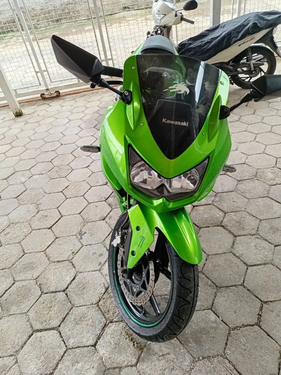 Kawasaki ninja 250 - Foto 2