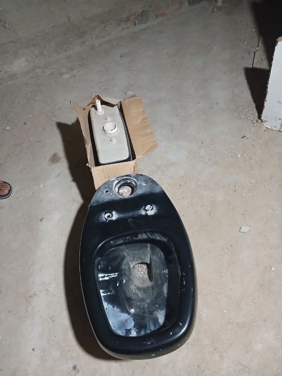 Vaso sanitário com caixa 