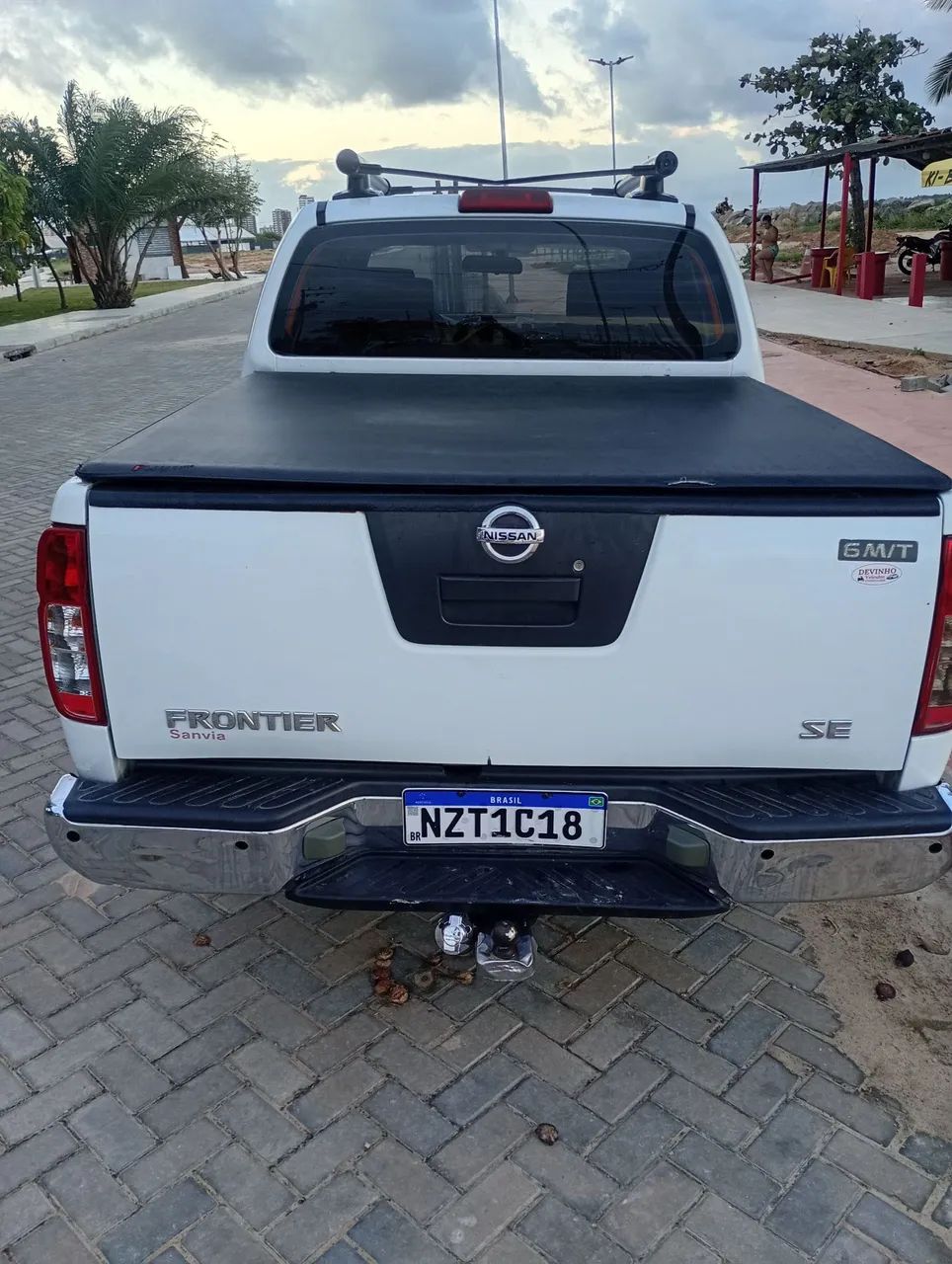 Nissan Frontier SE Attack CD 4X2 2.5 TB Diesel 2013 - Foto 4