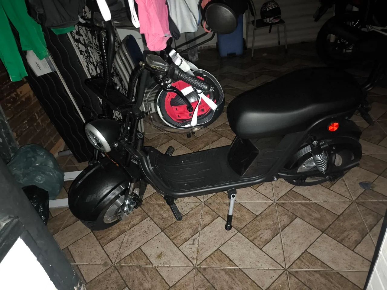 Scooter elétrica nova