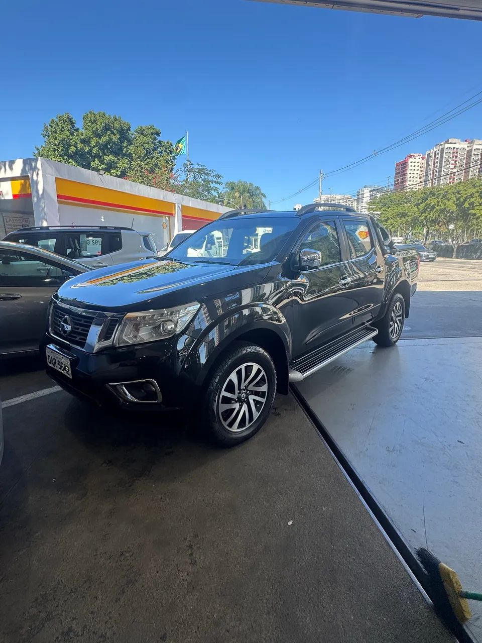 Nissan Frontier Frontier LE CD 4x4 2.3 Bi-TB Diesel Aut. 2019