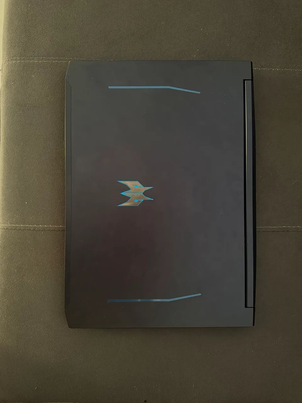 Vendo Notebook Gamer Predator  - Foto 2