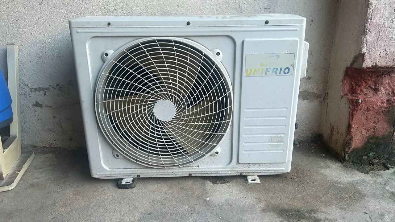 Vende-se condensadora Unifrio