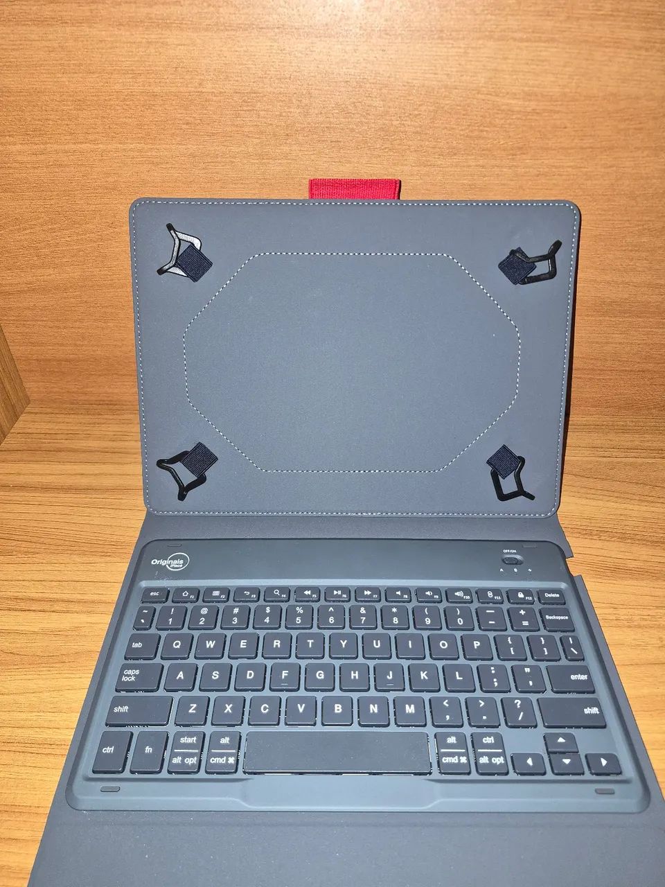 Capa Universal com Teclado para iPad e Tablet - Foto 2