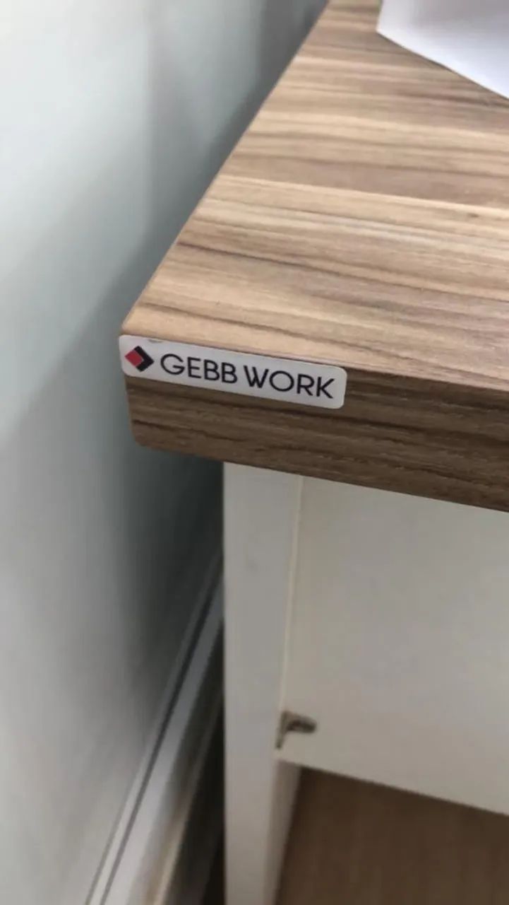 Mesa Gebb Work 1,5m x 1,5m  - Foto 2