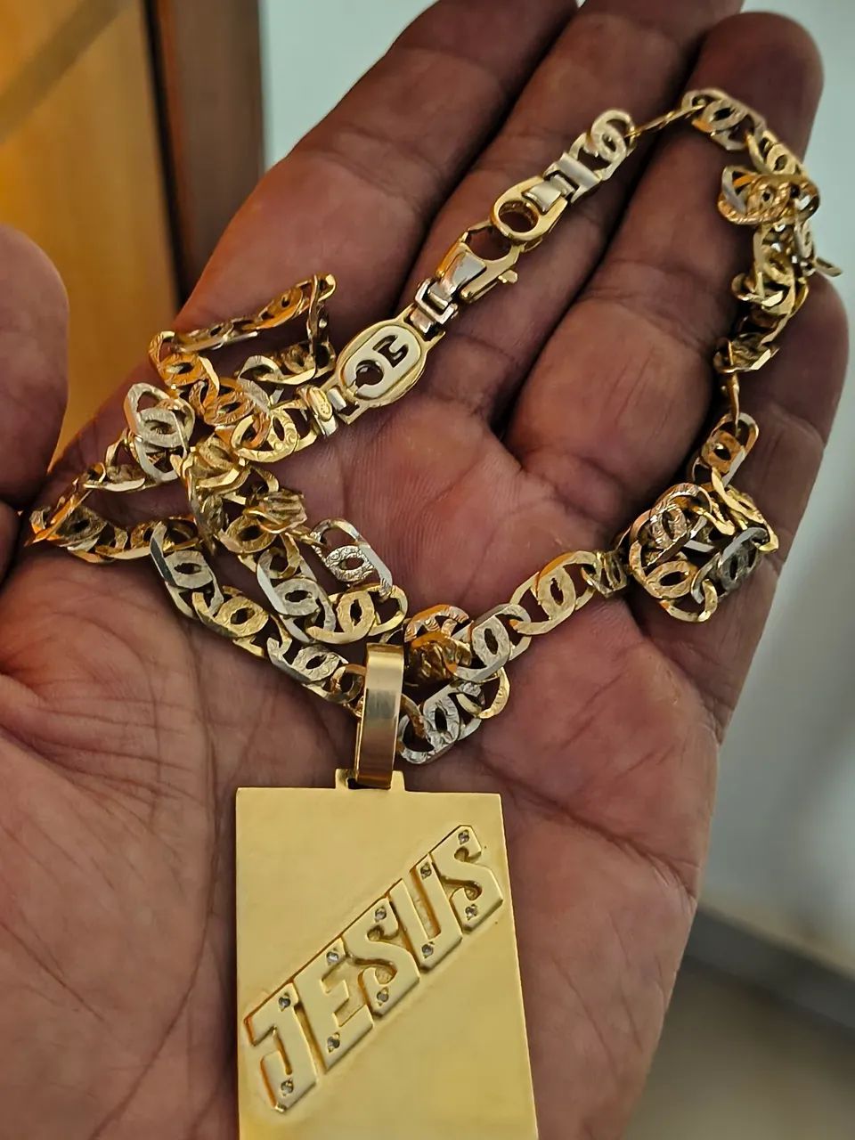 Corrente de ouro 