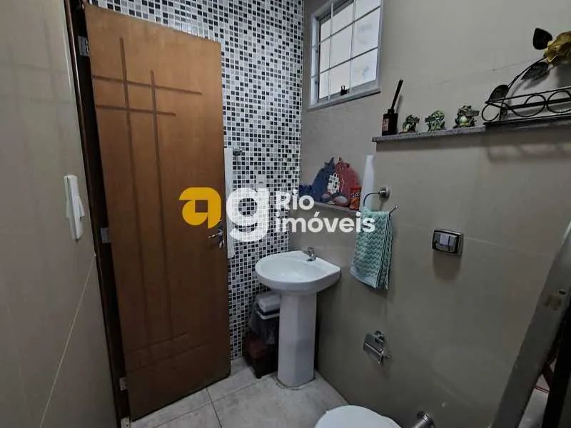 Casa de rua : Triplex / Residencial / Marechal Hermes - Foto 2