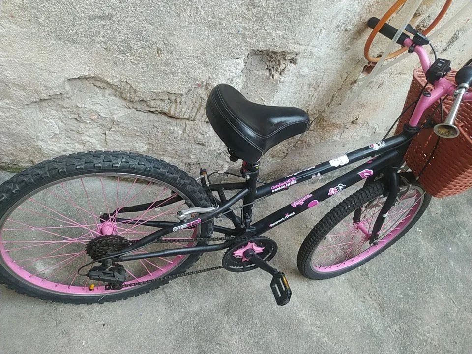 Bicicleta Semi Nova aro 24 - Foto 4