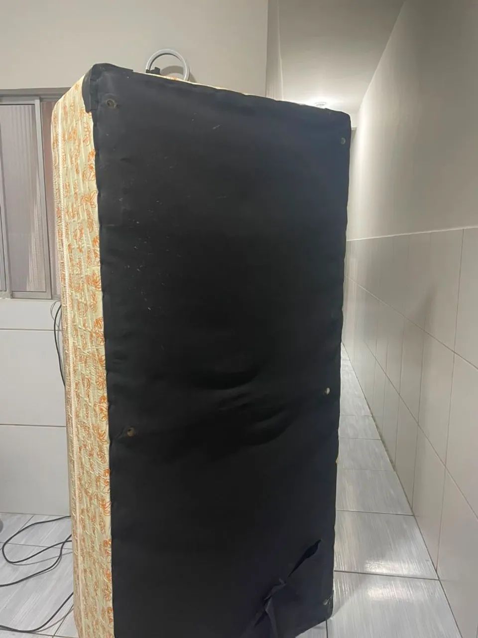 Vende-se 2 Camas Box de solteiro  - Foto 3