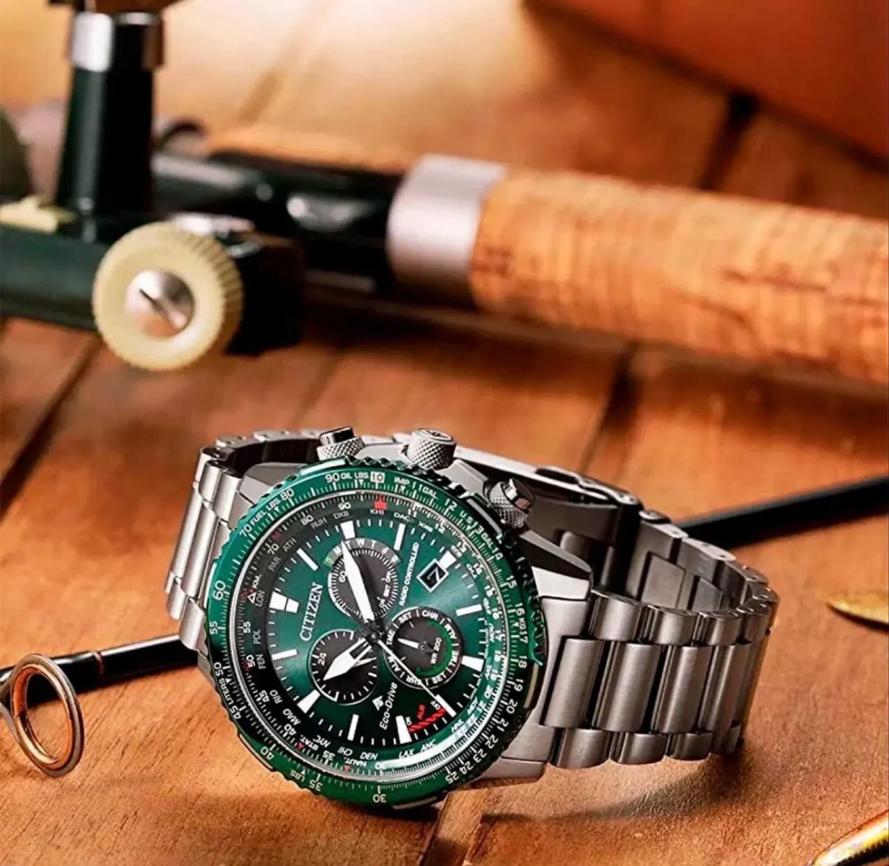 CITIZEN ECO-DRIVE CB5004-59W ? NOVO E SEM USO - Foto 5