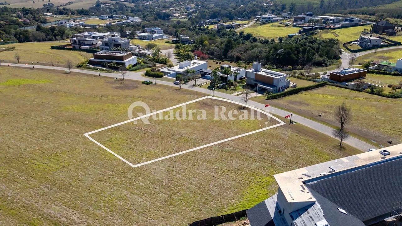 Terreno com excelente topografia e a poucos metros do clube - Foto 3