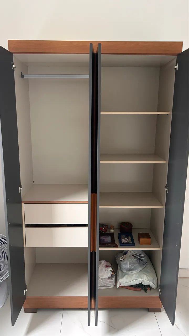 VENDO GUARDA ROUPA EM ÓTIMO ESTADO - Foto 4