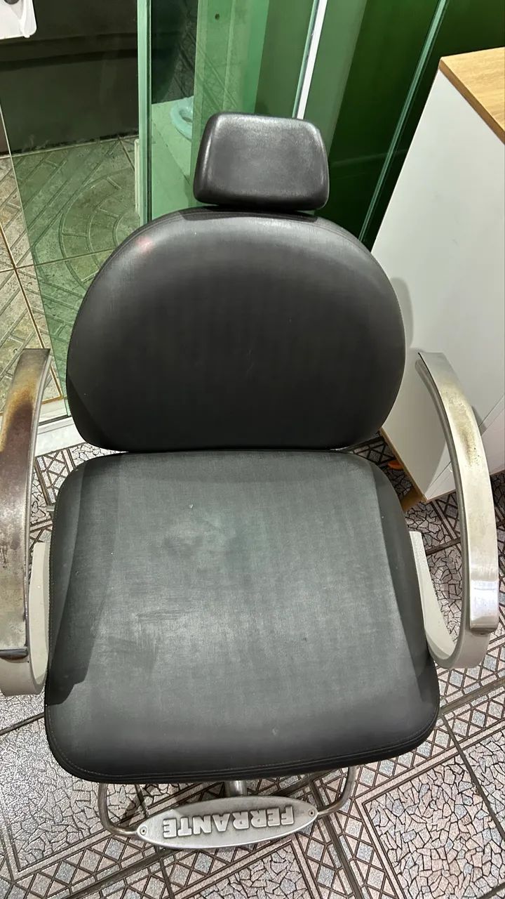 Cadeira Para Cabeleireiro e Barbeiro  - Foto 3