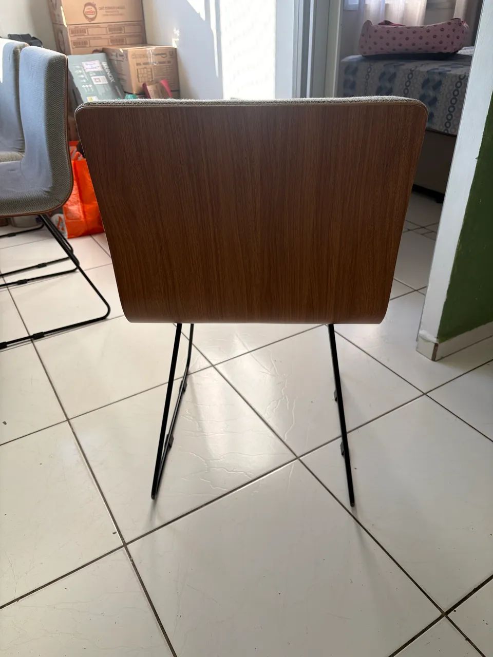 Mesa laca com vidro e ferro 6 lugares  - Foto 5