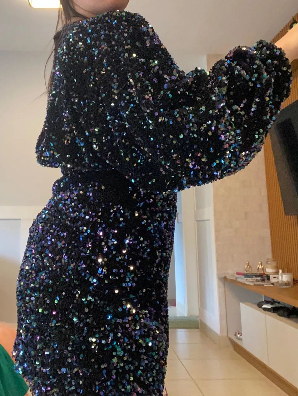 Vestido de Paetê Brilhante Importado (Nunca Utilizado) - Foto 2