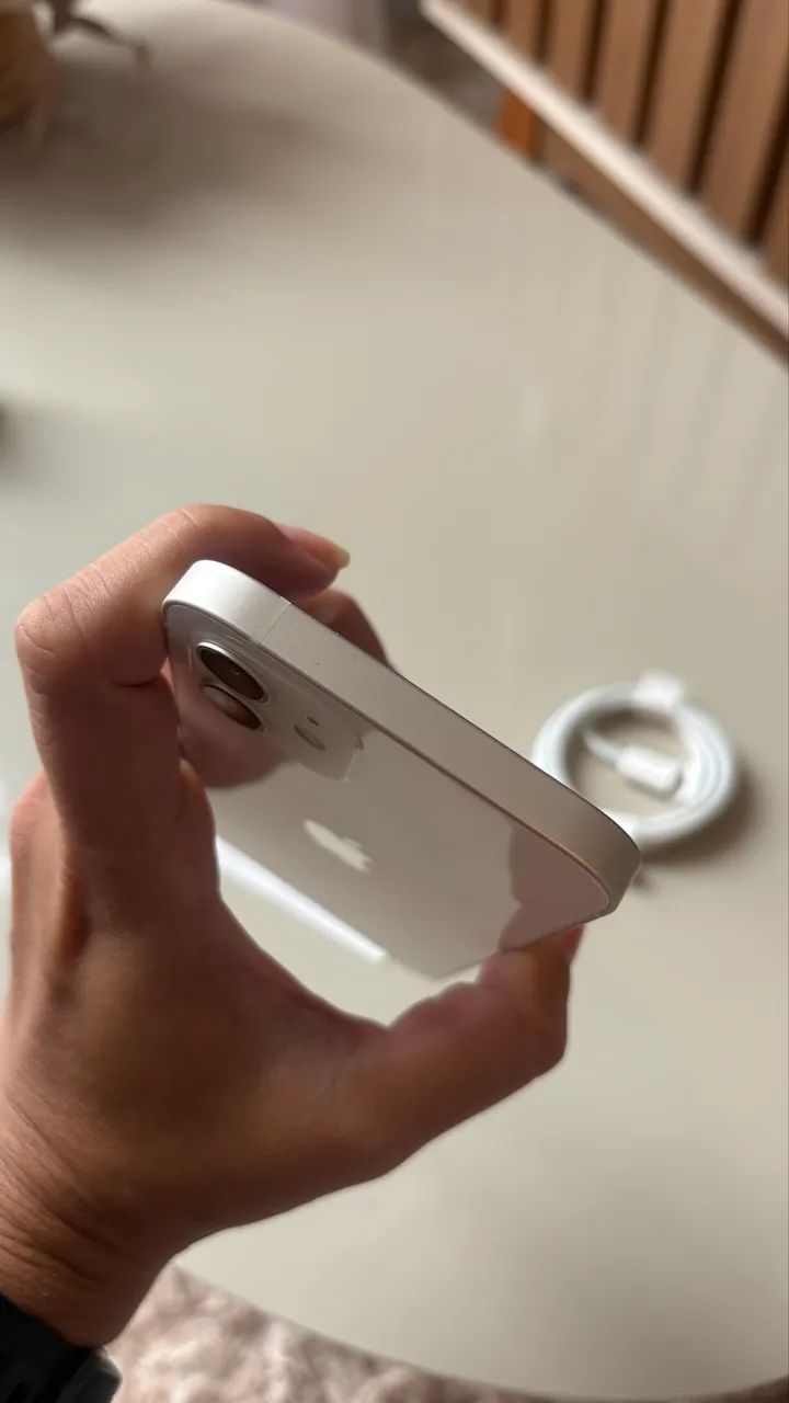 iPhone 12 Branco 64GB - Impecável / Única Dona / Cabo Original