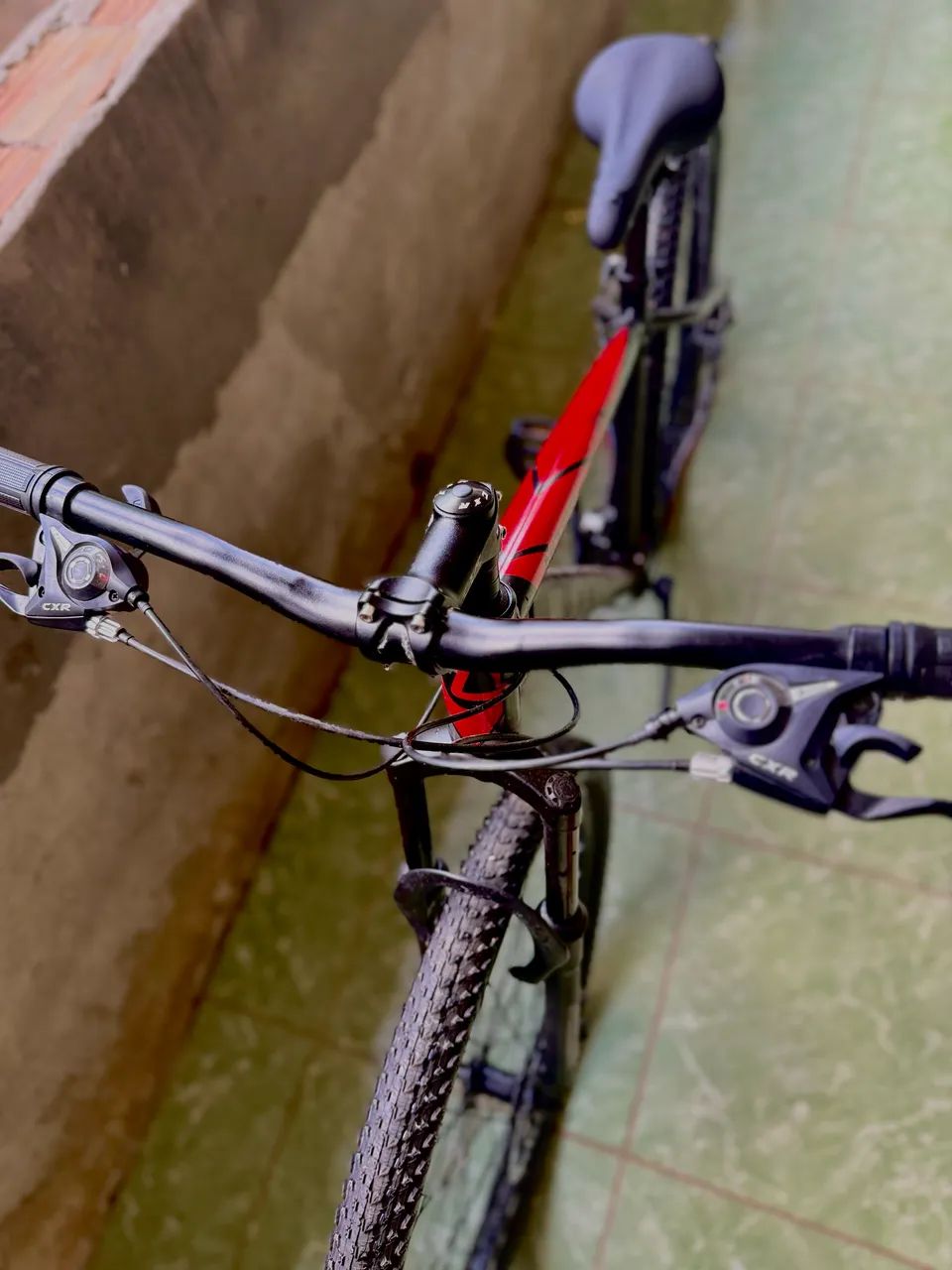 Bicicleta Aro 29 VM com marchas Semi-nova!! - Foto 3