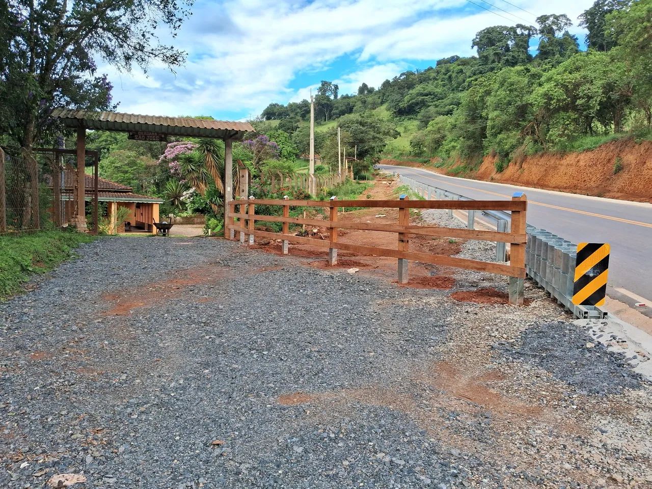 Venda De chácara em cambui 2 km da cidade 