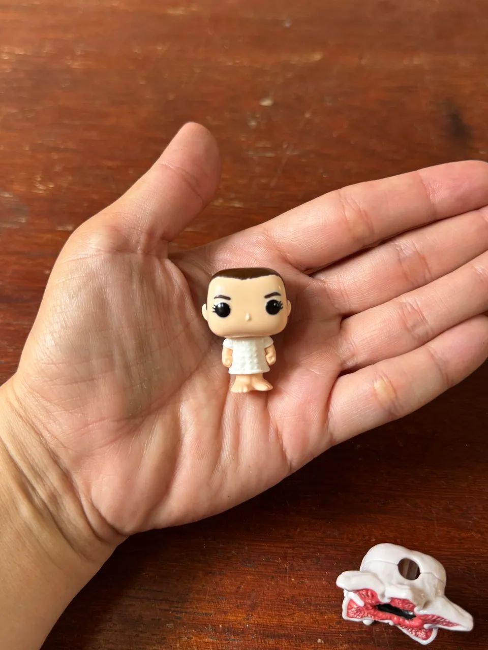 Funko stranger things - Kinder Joy  - Foto 2