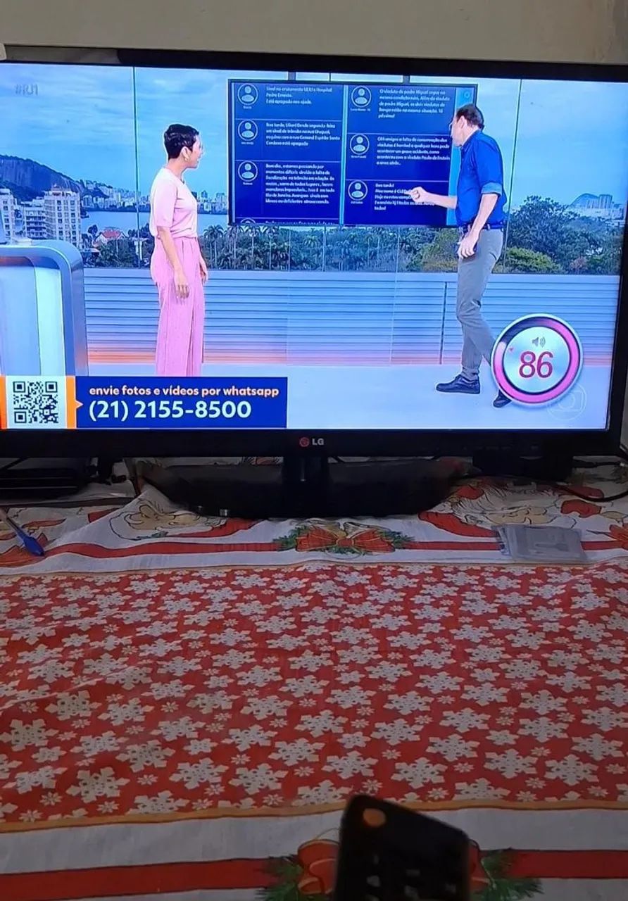TV monitor 32 polegadas 