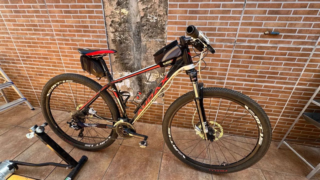 Bicicleta MTB Audax com Grupo Shimano Deore
