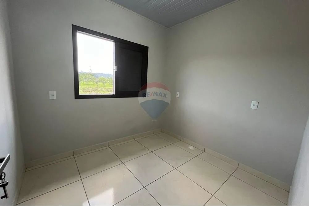 Locação de imóvel casa em Siderópolis com dois dormitórios e um banheiro - Foto 4