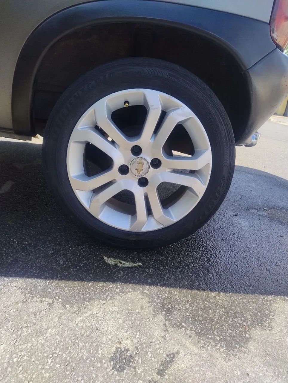 Roda do vestiário 16 - Foto 3